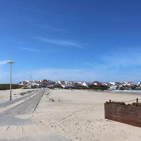 Bba1 Climatise Centre-ville * Ferrel (Leiria)