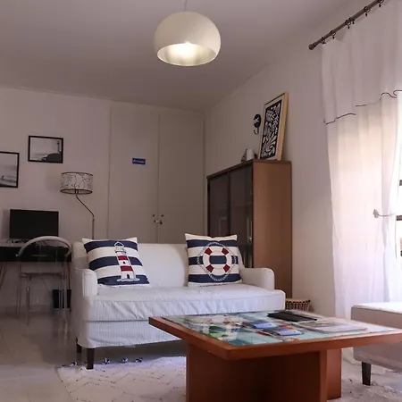 Bba1 Climatise Centre-ville Ferrel (Leiria)