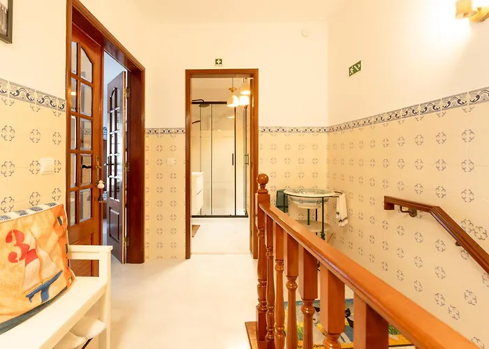 Bba1 Climatise Centre-ville * Ferrel (Leiria)